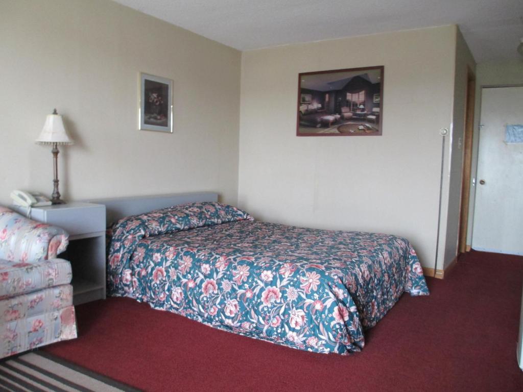 Newburg Inn Motel New Hamburg Bagian luar foto